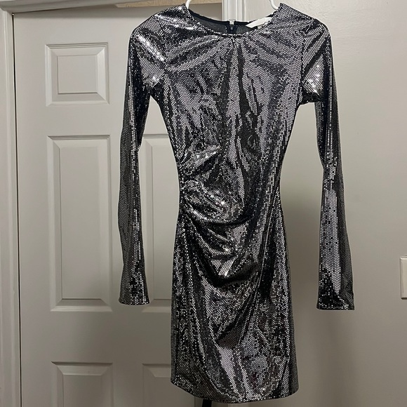 🔴Sale❗️NWT H&M Sequin Bodycon Dress - Picture 4 of 5